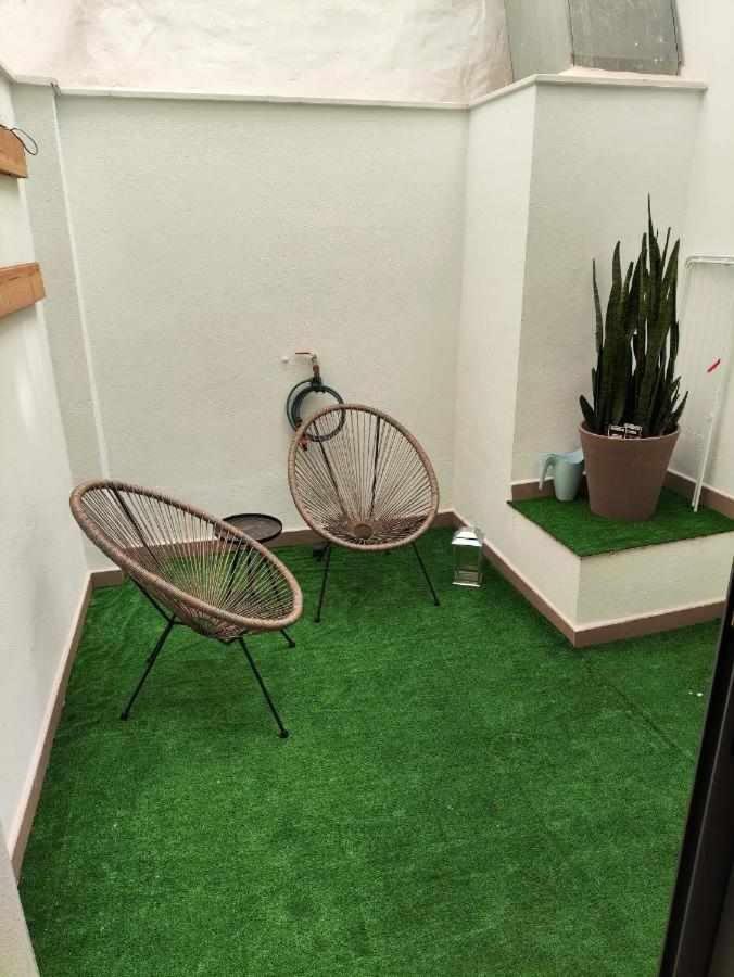 Apartamento Dos Aceras Málaga Exterior foto