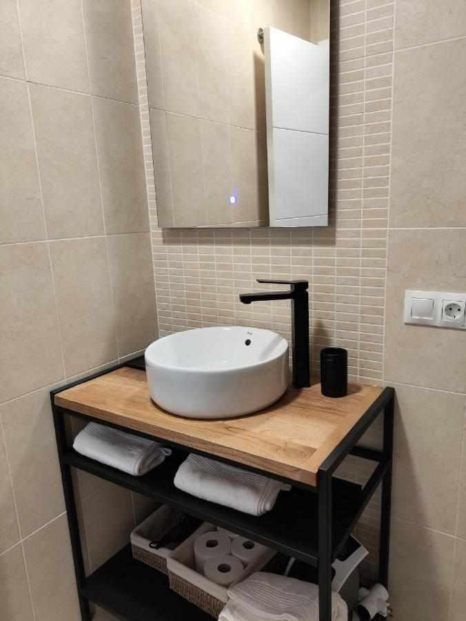 Apartamento Dos Aceras Málaga Exterior foto